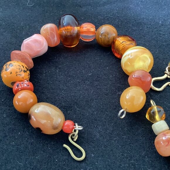 2 OOAK handmade bracelet bangles.  J0084 - Picture 5 of 6